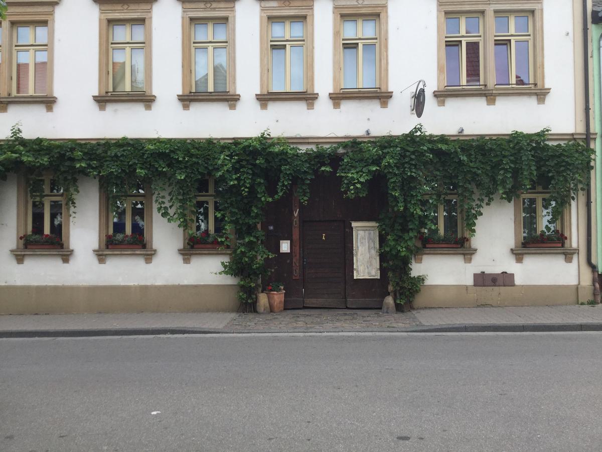 Bed and Breakfast Vivo-Vino à Weisenheim am Sand Extérieur photo
